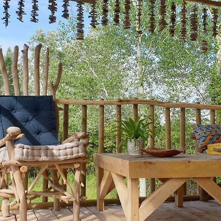 La Cabane Perchee Villelaure المظهر الخارجي الصورة