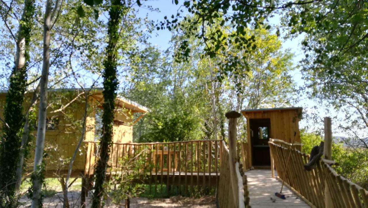 La Cabane Perchee Villelaure المظهر الخارجي الصورة
