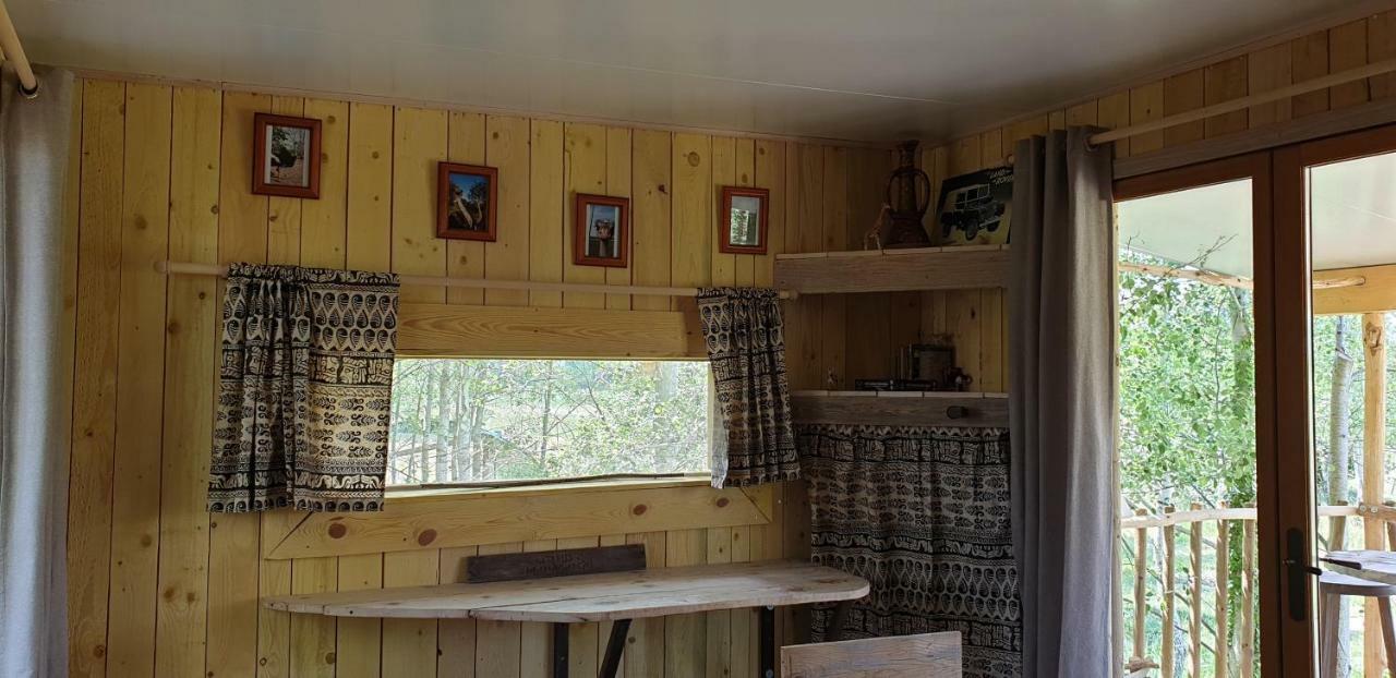 La Cabane Perchee Villelaure المظهر الخارجي الصورة